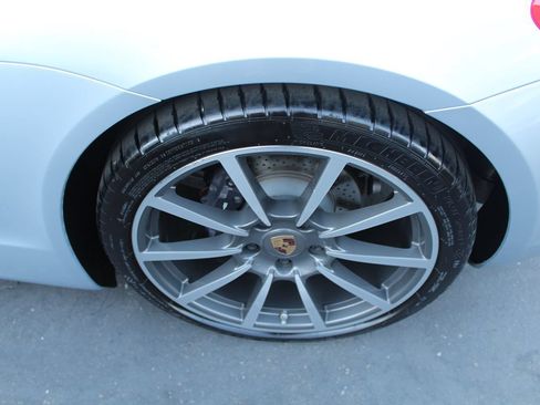 Used 2014 Porsche Cayman RWD image 13