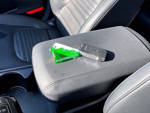 Certified 2023 Kia Sportage SX image 10