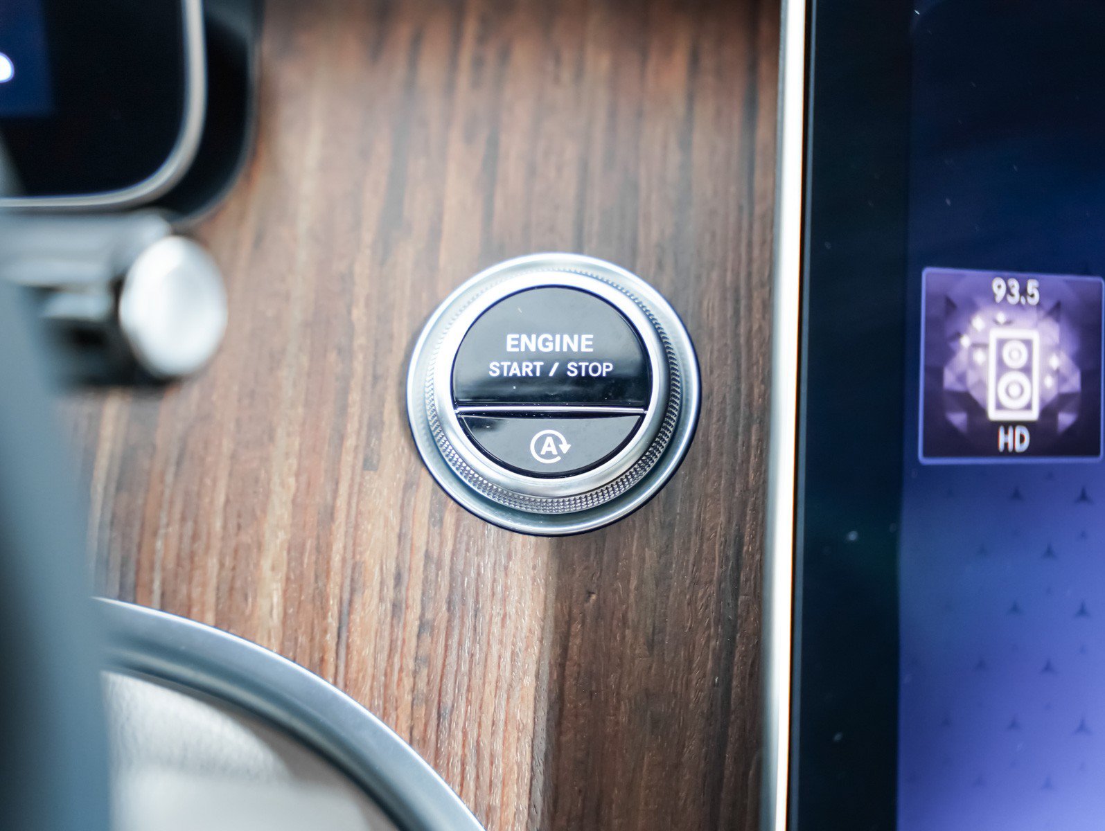 Certified 2023 Mercedes-Benz C 300 4MATIC Sedan image 15