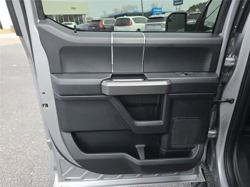 Used 2020 Ford F150 XLT w/ Equipment Group 302A Luxury image 13