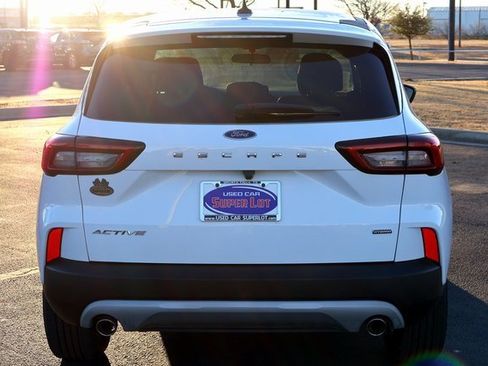 Certified 2023 Ford Escape Active image 12