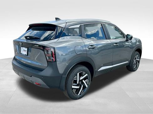 New 2026 Nissan Kicks SV w/ SV Premium Package FWD image 5