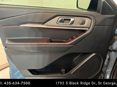 Used 2025 Ford Explorer ST AWD/4WD image 15