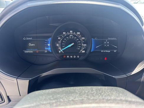 Used 2024 Ford Edge Titanium w/ Titanium Elite Package AWD/4WD image 10