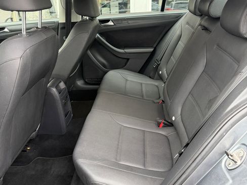 Used 2012 Volkswagen Jetta SE image 15