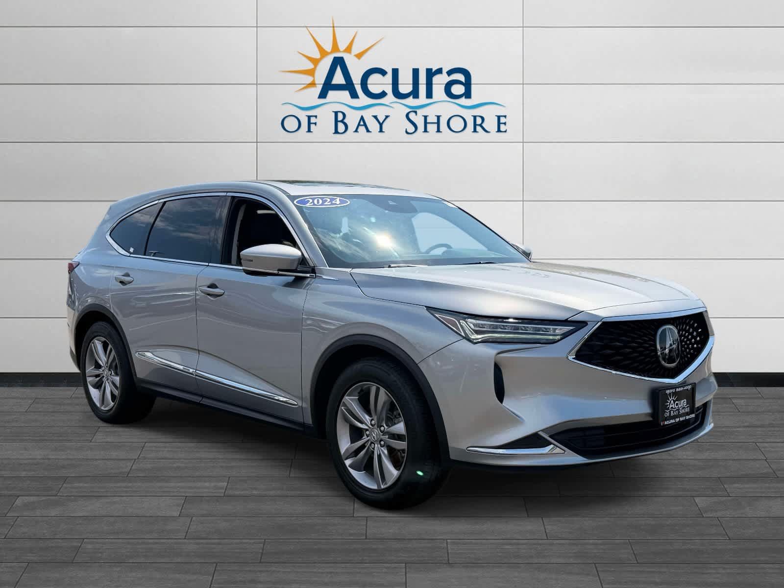 Used 2024 Acura MDX SH-AWD image 2