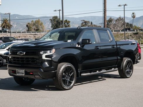 New 2026 Chevrolet Silverado 1500 LT Trail Boss w/ Convenience Package II AWD/4WD image 8
