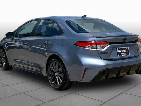 Used 2025 Toyota Corolla SE FWD image 12