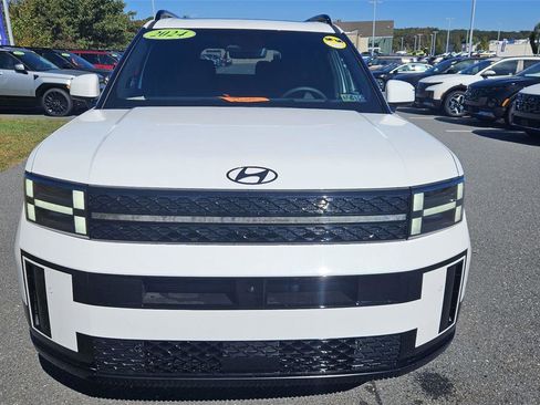 Used 2024 Hyundai Santa Fe Calligraphy image 2