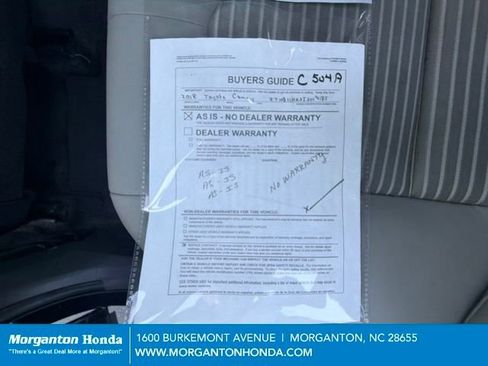 Used 2018 Toyota Camry SE w/ Moonroof Package FWD image 21