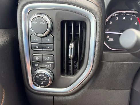 Used 2021 GMC Sierra 1500 AT4 AWD/4WD image 15