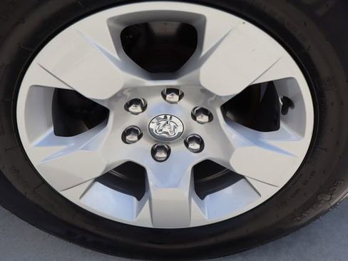 Used 2022 RAM 1500 Big Horn AWD/4WD image 48