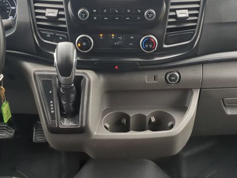 Used 2020 Ford Transit 350 DRW w/ Exterior Upgrade Package image 16