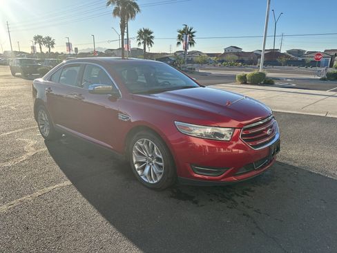 Used 2014 Ford Taurus Limited image 9