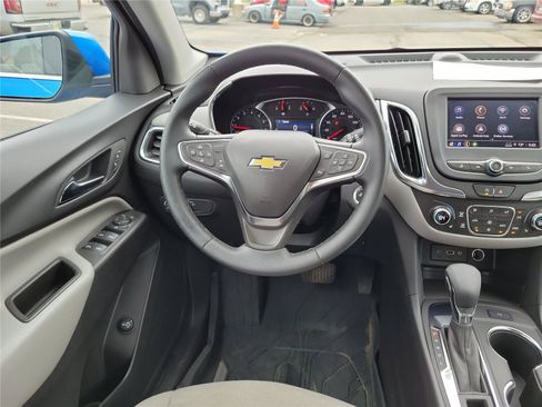 Used 2024 Chevrolet Equinox LT w/ LPO, Floor Liner Package FWD image 12