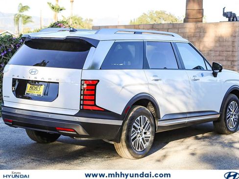 New 2026 Hyundai Palisade FWD Hybrid image 4