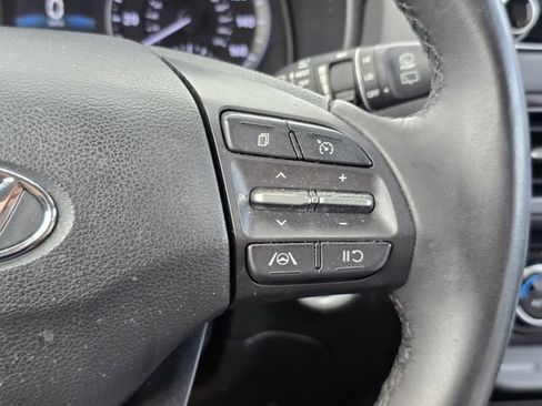Used 2023 Hyundai Kona SEL w/ Convenience Package FWD image 32