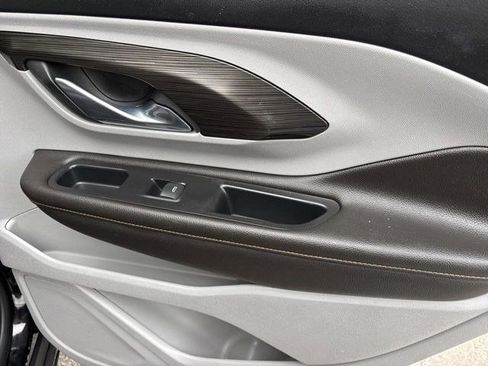 Used 2020 GMC Terrain SLT image 37