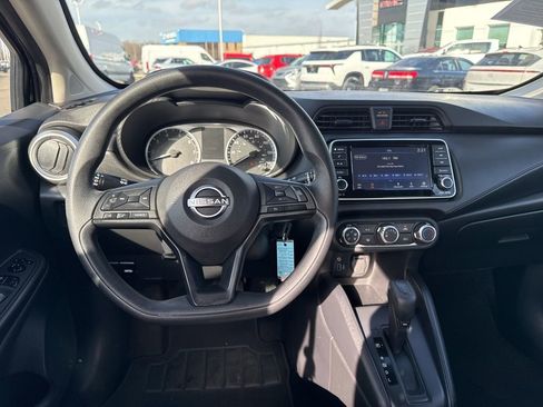 Used 2023 Nissan Versa S w/ Trunk Package image 14