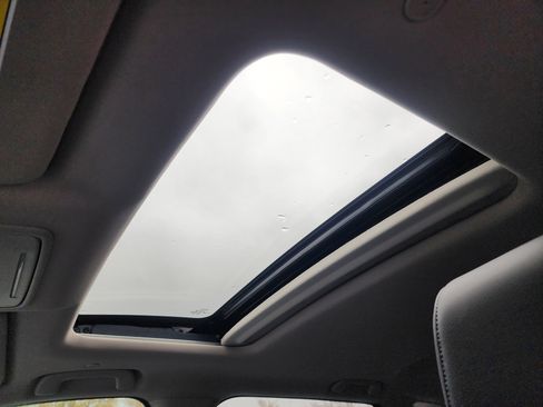 Used 2025 Honda CR-V EX-L image 25