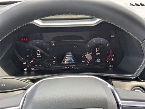 New 2026 GMC Canyon Elevation w/ Convenience Package image 20