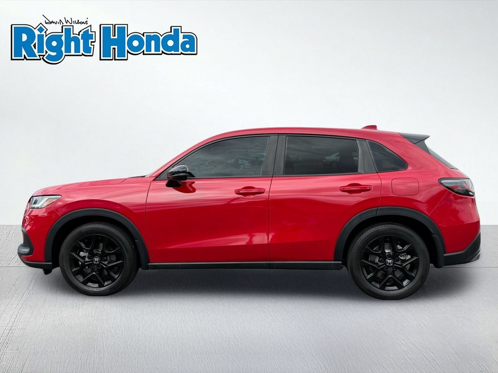 Certified 2025 Honda HR-V Sport image 4