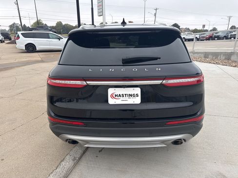 Used 2022 Lincoln Corsair AWD w/ Equipment Group 101A image 4