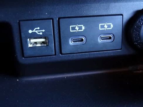 Used 2023 Toyota Highlander XSE image 14