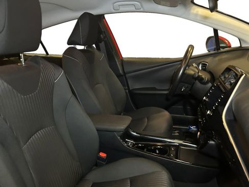 Used 2021 Toyota Prius Prime LE image 15