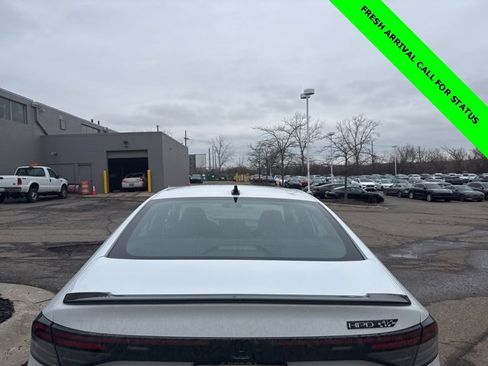 Used 2023 Honda Accord Sport image 8