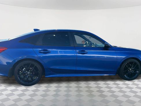 Used 2022 Honda Civic Sport image 4