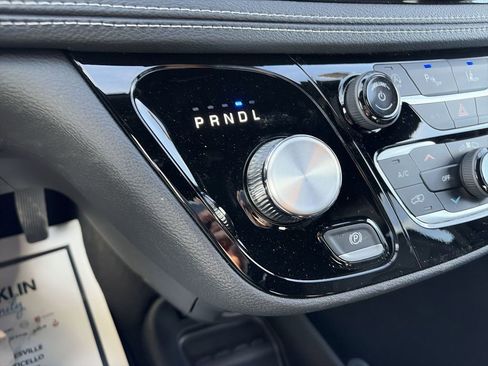 New 2026 Chrysler Pacifica Select w/ S Appearance Package image 19