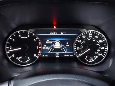 Used 2025 Nissan Sentra SR FWD image 22