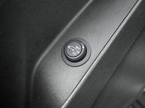 Certified 2022 Chevrolet Equinox LT FWD image 26