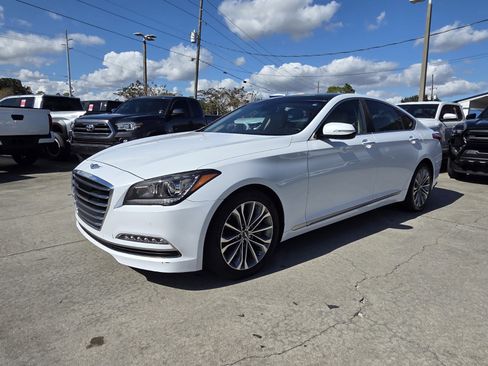 Used 2016 Hyundai Genesis 3.8 w/ Option Group 02 image 3