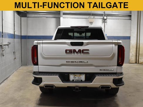 Used 2021 GMC Sierra 1500 Denali w/ Denali Ultimate Package AWD/4WD image 4