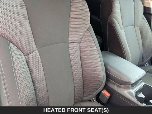 Used 2023 Subaru Outback Premium image 38