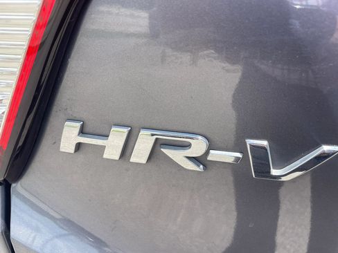 Used 2022 Honda HR-V EX-L image 6