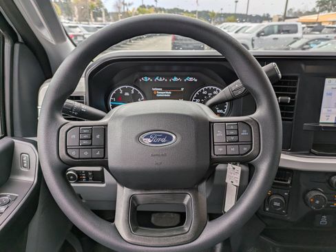 New 2026 Ford F250 XL AWD/4WD image 17