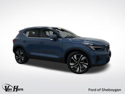 Used 2023 Volvo XC40 B5 Plus