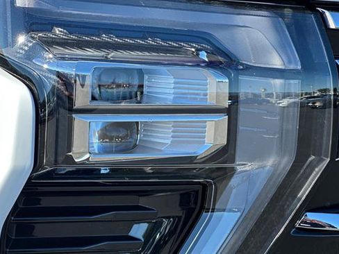 New 2026 Chevrolet Silverado 2500 LTZ w/ LTZ Premium Package image 32