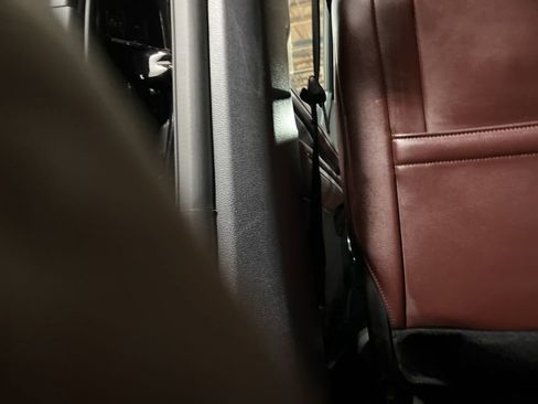 Used 2024 Ford Expedition Max Limited image 28