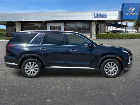 Used 2024 Hyundai Palisade SEL FWD image 9