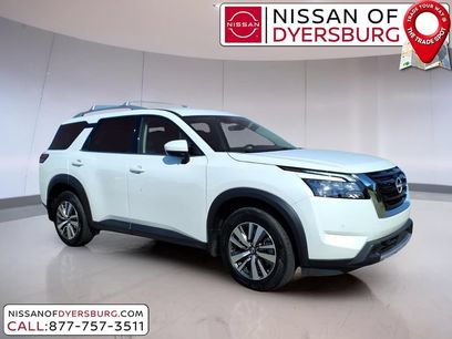 Used 2025 Nissan Pathfinder SL