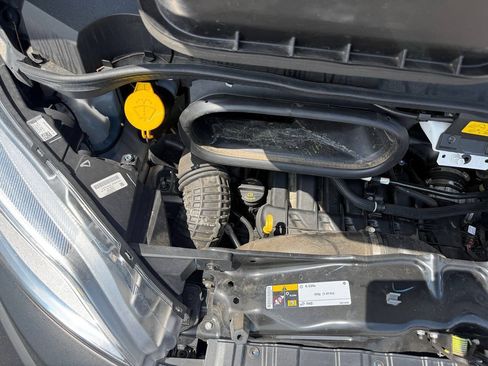 Used 2024 RAM ProMaster 2500 w/ Safety Group FWD image 10