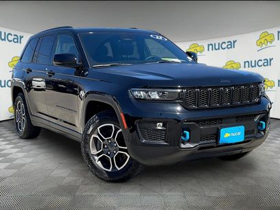 Used 2023 Jeep Grand Cherokee Trailhawk
