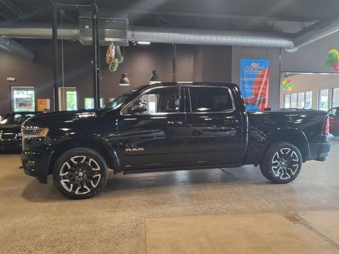 Used 2025 RAM 1500 Limited w/ Bed Utility Group AWD/4WD image 6