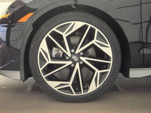 Used 2023 Hyundai Ioniq 6 SEL w/ Cargo Package AWD/4WD image 21