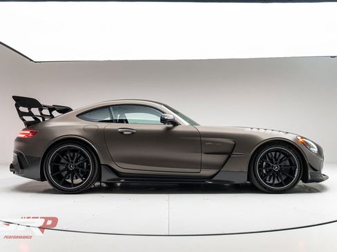 Used 2021 Mercedes-Benz AMG GT Black Series image 2