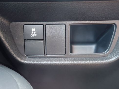 Used 2024 Honda HR-V LX image 15